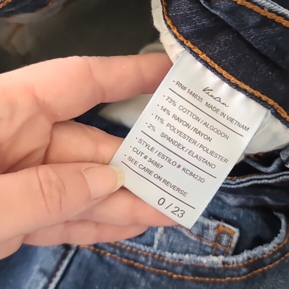 - KanCan - Picture 5 of 9